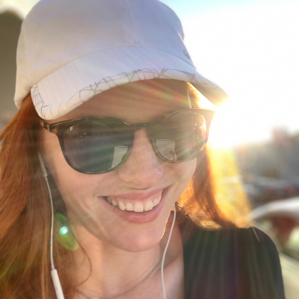 Meet your Posher, Lacey